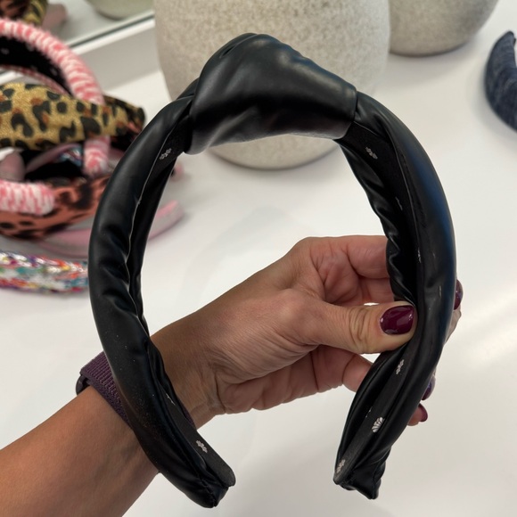 Lele Sadoughi Faux Leather headband - Picture 3 of 3